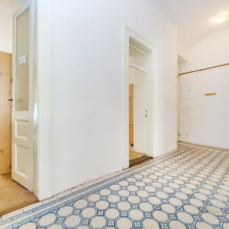 Apartamento Rehorova 30