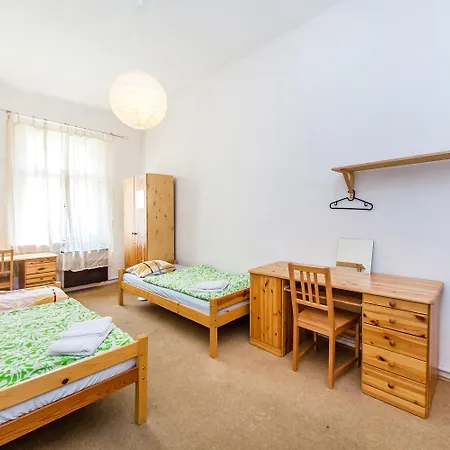 Rehorova 30 * Prag